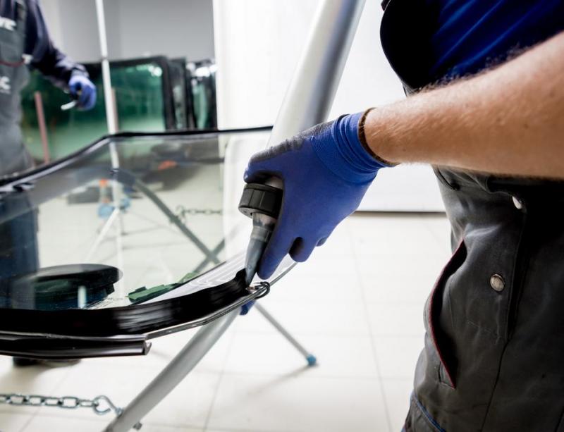 Une custode cass&eacute;e ? Guide complet pour son remplacement &agrave; Pl&eacute;rin